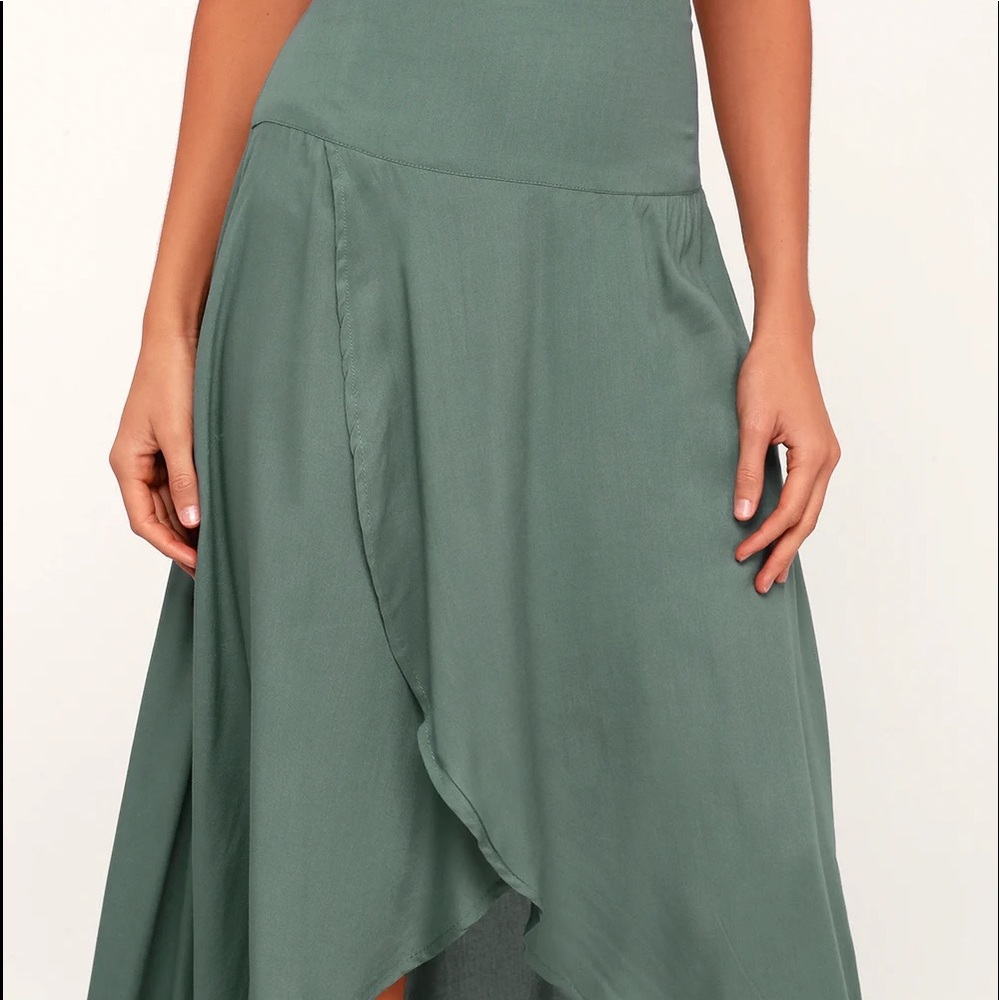 Lulus beautiful skirt